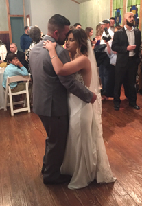 Woodlawn Chapel Wedding - Lacie & Eric's First Dance